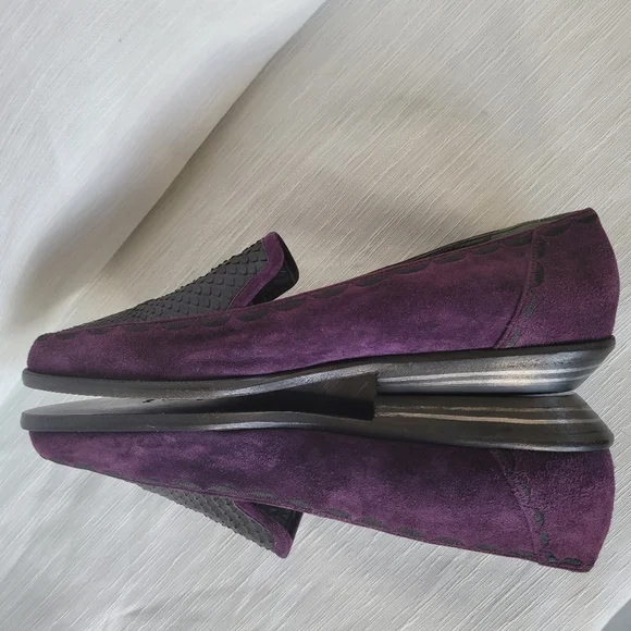 CASADEI Italian high quality luxury  monogram shoe 36 loafer slip on flat - Picture 9 of 17